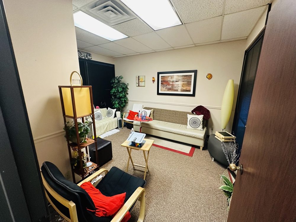 Medium Marcel Cairo - grief counselor in Carrollton, TX