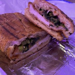 Vicario's Market Gourmet - Chicken cutlet, broccoli rabe no olive spread