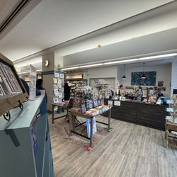 Riverstone Books, Squirrel Hill