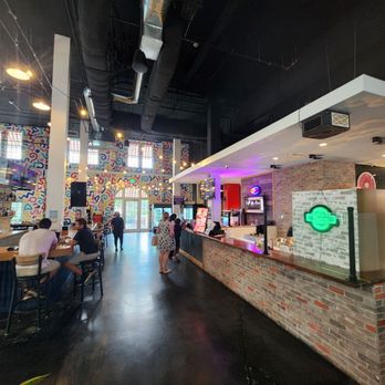 Mad Pizza - Pizza Near Me - Hollywood, Florida Mad Pizza - Pizza Near Me - Hollywood, Florida