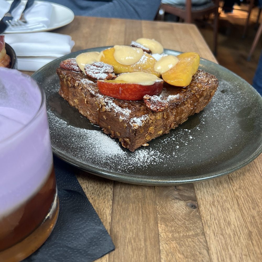 Manhattan Beach Post - Bourbon Peach French Toast - New American Near Me - Manhattan Beach, California Manhattan Beach Post - Bourbon Peach French Toast - New American Near Me - Manhattan Beach, California