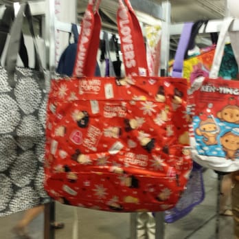 Goodwill Goes Glam - We got first viewing of items for sale - Used, Vintage & Consignment Near Me - Honolulu, Hawaii