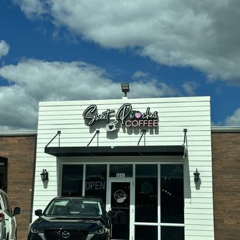 Sweet Peaches Coffee - Outside - Coffee & Tea Near Me - Jacksonville, Florida