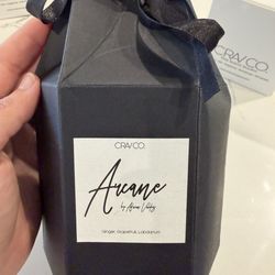 Crav - Gift bag, who?