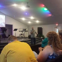 Palermo Bible Family Church - Pastor bringing it