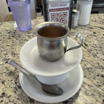 Puerto Sagua Restaurant - Cuban espresso - Cuban Near Me - Miami Beach, Florida