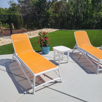 Twiddy - Lovely pool lounge chairs - Vacation Rentals Near Me - Duck, North Carolina