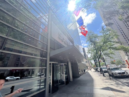 Sotheby's New York by null