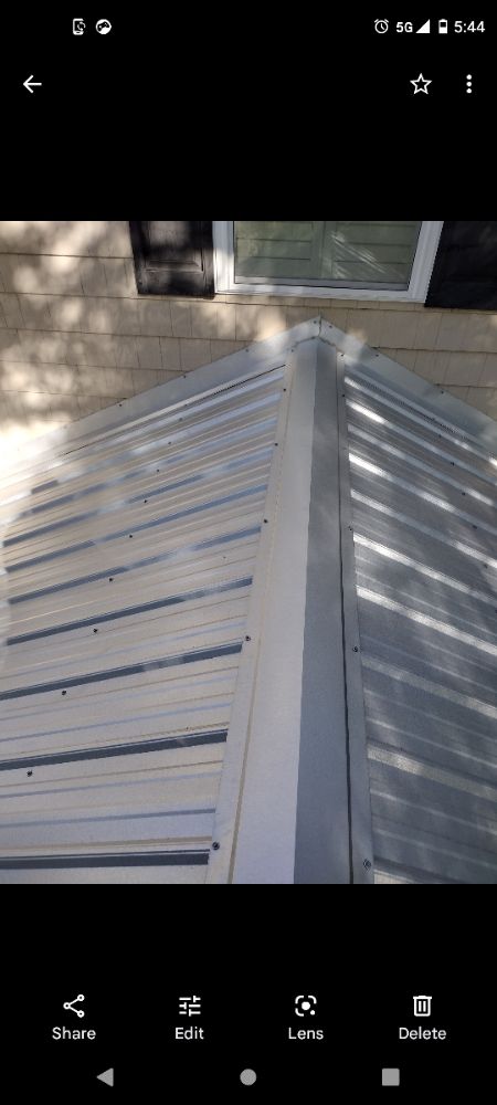 Slide of The low country Craftsman