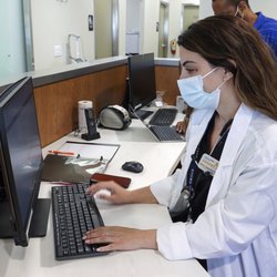 Henry Ford-GoHealth Urgent Care