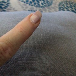 D & V Nails - Lifting and peeling after 8 days