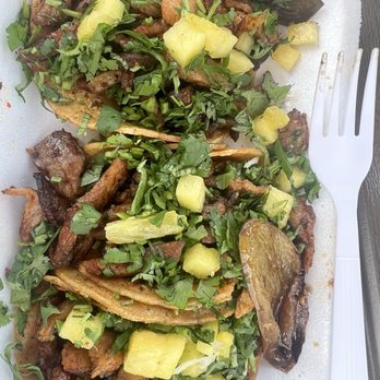 El Tacoson - Chicken tacos !! Yum !! Love the pineapple addition - Tacos Near Me - Tucson, Arizona El Tacoson - Chicken tacos !! Yum !! Love the pineapple addition - Tacos Near Me - Tucson, Arizona