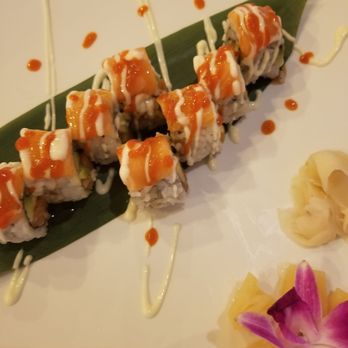YamaChen's Sushi - Sushi Bars Near Me - Chesapeake, Virginia