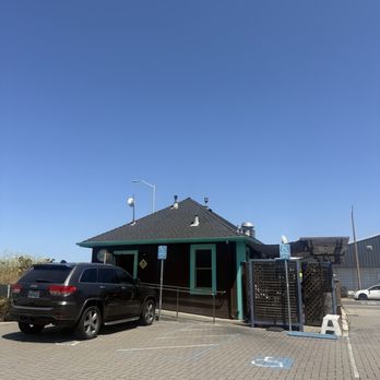 Shaka Shack - Outside behind ( parking is to the right and behind me ) - Hawaiian Near Me - Alameda, California Shaka Shack - Outside behind ( parking is to the right and behind me ) - Hawaiian Near Me - Alameda, California