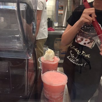 Sharetea - Staff is making these fresh drinks - Coffee & Tea Near Me - Arlington, Texas