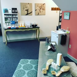 Skin 2 Envy - Check-in/check-out & retail
