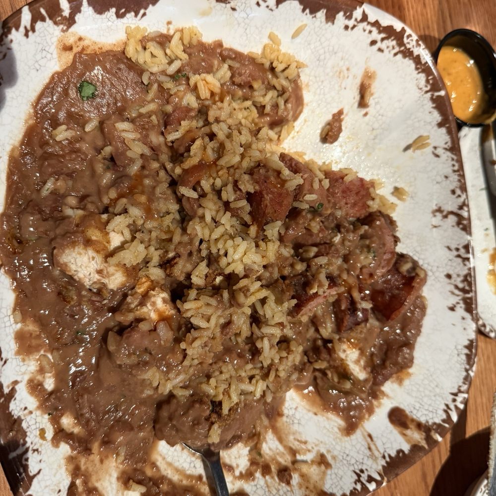 Mambo’s - RED BEANS AND RICE WITH CRISPY CHICKEN - Cajun/Creole Near Me - New Orleans, Louisiana Mambo’s - RED BEANS AND RICE WITH CRISPY CHICKEN - Cajun/Creole Near Me - New Orleans, Louisiana