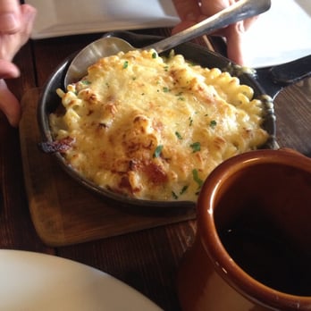 The Marshal - Mac & cheese with bacon - Breakfast & Brunch Near Me - New York, New York The Marshal - Mac & cheese with bacon - Breakfast & Brunch Near Me - New York, New York