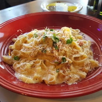 Pasta y Basta - Fettuccine Carbonara - Italian Near Me - Rosarito, BCN