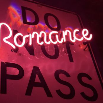 Rood - Decor - Desserts Near Me - Lakewood, Ohio Rood - Decor - Desserts Near Me - Lakewood, Ohio