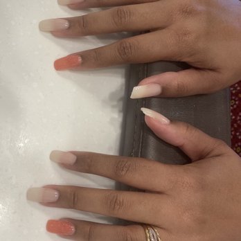 Razny Nail Spa - Nail Salons Near Me - Montgomery, Illinois Razny Nail Spa - Nail Salons Near Me - Montgomery, Illinois