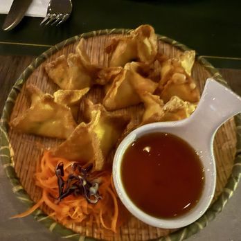 Thanida Thai Restaurant And Bar - Rangoons - Thai Near Me - Alexandria, Virginia Thanida Thai Restaurant And Bar - Rangoons - Thai Near Me - Alexandria, Virginia