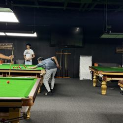 Q Billiards Arena