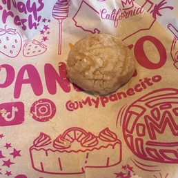 Thank goodness I remembered to take a picture of the last yummy pan dulce we were served before they were all gone! Thank goodness I remembered to take a picture of the last yummy pan dulce we were served before they were all gone!