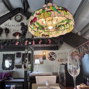 Hatfield Creek Winery - Indoor seating - Wine Tasting Room Near Me - Ramona, California