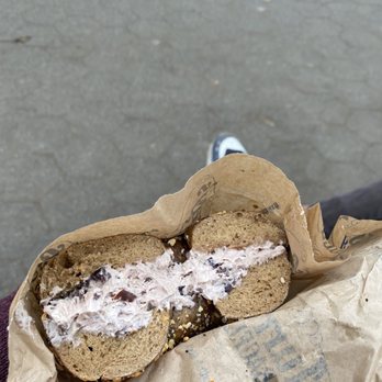 Murray's Bagels - Bagels Near Me - New York, New York