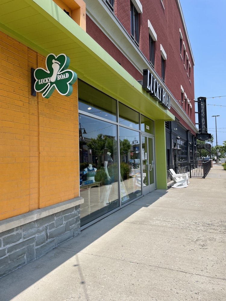 LUCKY ROAD RUN SHOP Updated October 2024 17 Reviews 1601 Willow