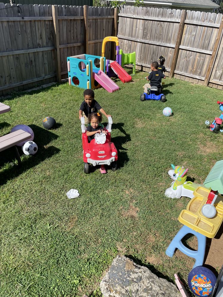 E’s to Bee’s Daycare - childcare center in Baltimore, MD