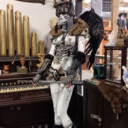 Charlie's Curiosities & Mystical Wonders