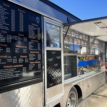 Thovo - Thovo seafood & birria - Food Trucks Near Me - Chula Vista, California Thovo - Thovo seafood & birria - Food Trucks Near Me - Chula Vista, California