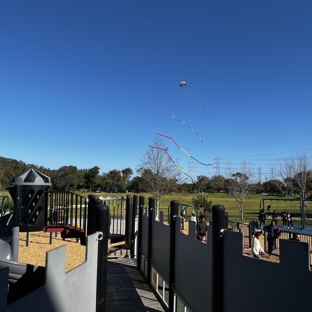Magic Mountain Playground - Parks Near Me - San Mateo, California