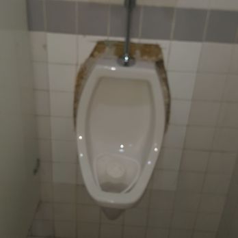 Boston Burger - Filthy bathroom - Burgers Near Me - Cambridge, Massachusetts Boston Burger - Filthy bathroom - Burgers Near Me - Cambridge, Massachusetts