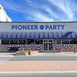 Pioneer Party Gift & Copy - Pioneer Party is in the middle of the Lehi historic district on Main Street just a door or two down from the famous Lehi Bakery!