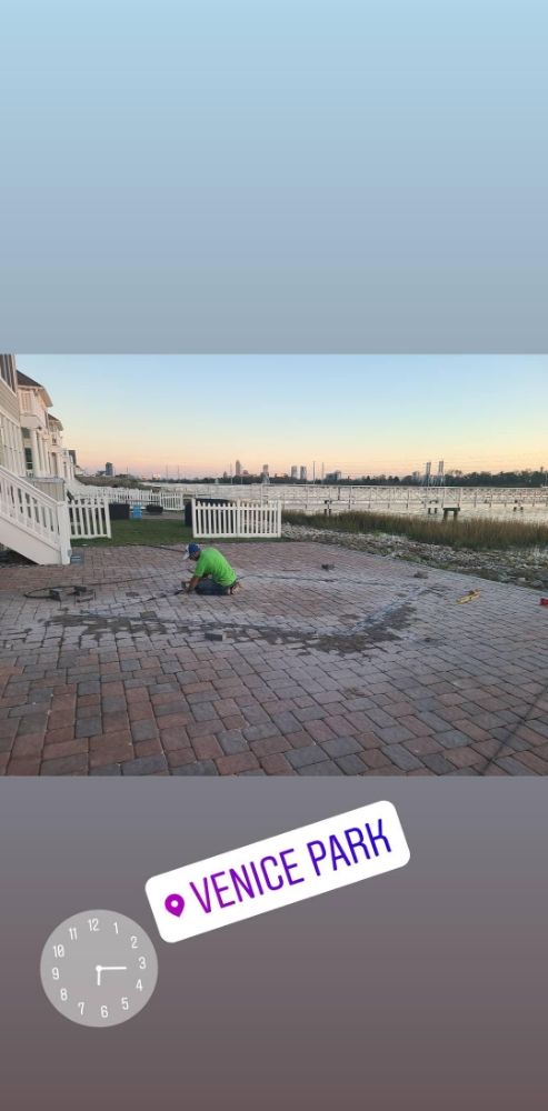 Slide of Sky Pro Construction