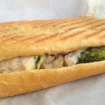 Le Diplomate Cafe - Chicken broccoli mushrooms - Bakeries Near Me - Irvine, California Le Diplomate Cafe - Chicken broccoli mushrooms - Bakeries Near Me - Irvine, California