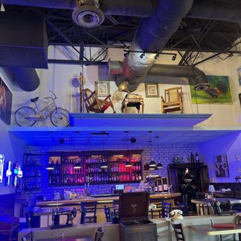 Cafe Mi Vitrola - Bar area - Dance Clubs Near Me - Miami Lakes, Florida