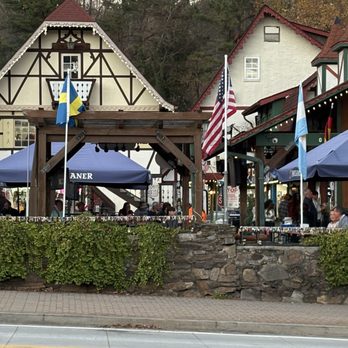 King Ludwigs Biergarten - Bars Near Me - Helen, Georgia King Ludwigs Biergarten - Bars Near Me - Helen, Georgia