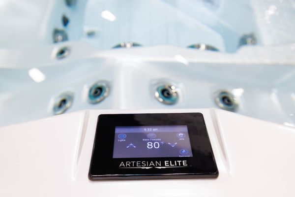 Artesian Spas by null