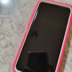 Gizmo Depot - New Samsung Galaxy S9+ after Gizmo Depot repaired shattered screen and installed my new Pink phone case!