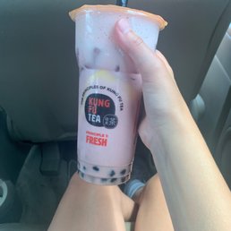 Rosehip milk tea with boba and pudding! Rosehip milk tea with boba and pudding!