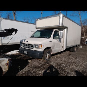 Chicos Towing Service - Towing Near Me - Milwaukee, Wisconsin Chicos Towing Service - Towing Near Me - Milwaukee, Wisconsin