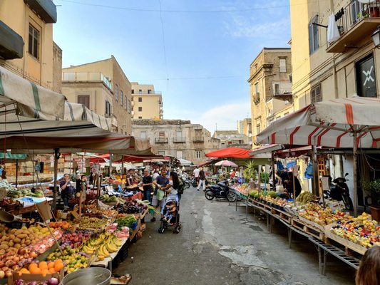 MERCATO DI BALLARÒ - Updated September 2024 - 61 Photos & 12 Reviews ...