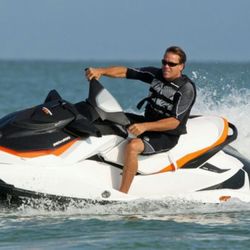 H20 Sports Rentals - Quality Jetskis