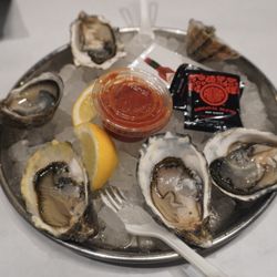 Kickin Kajun - Half shell oysters 6pcs (not bad) *9/2025