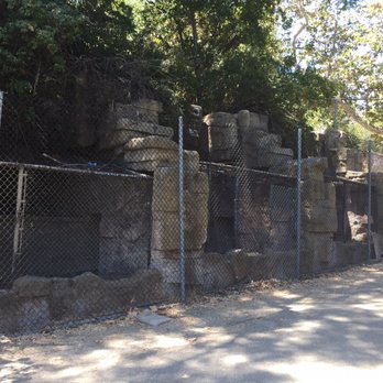 The Old Zoo - Zoos Near Me - Los Angeles, California