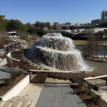 Finlay Park - Parks Near Me - Columbia, South Carolina